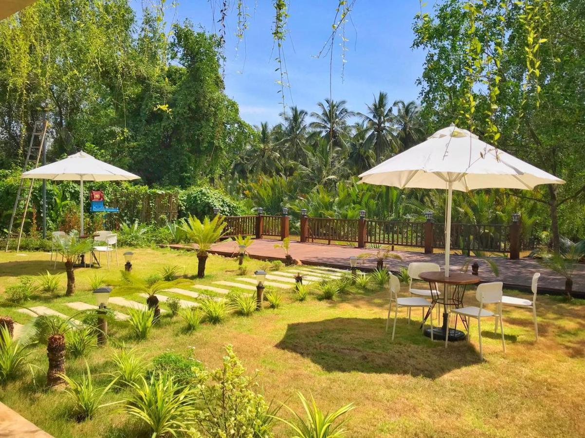 Kampot Tropical Village Exterior photo